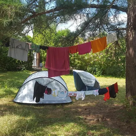 Campsite Emplacement Pour Tente Saint-Laurent-du-Plan