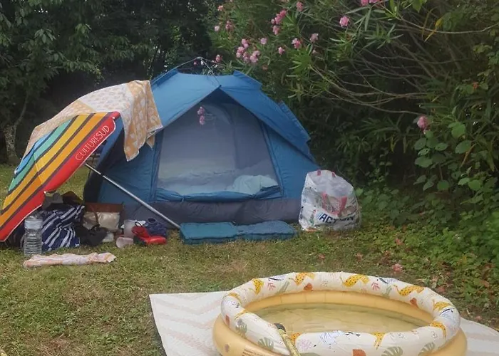 Emplacement Pour Tente * Saint-Laurent-du-Plan