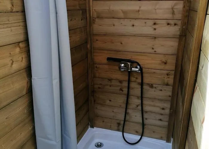 Emplacement Pour Tente Saint-Laurent-du-Plan